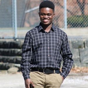 Meet your Posher, Emmanuel